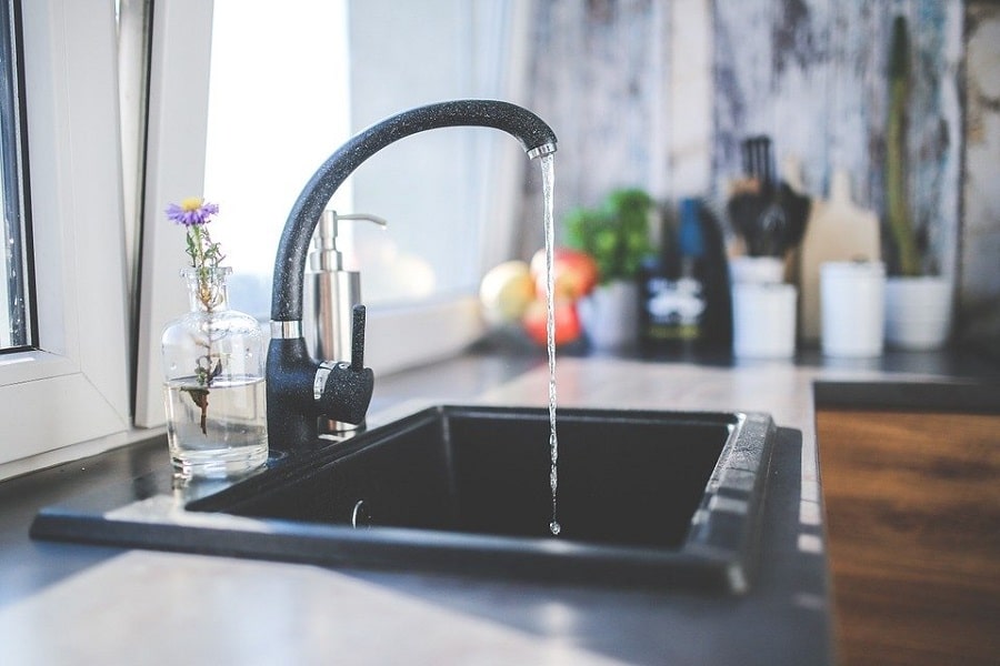 Best Kitchen Sink Faucet Feature